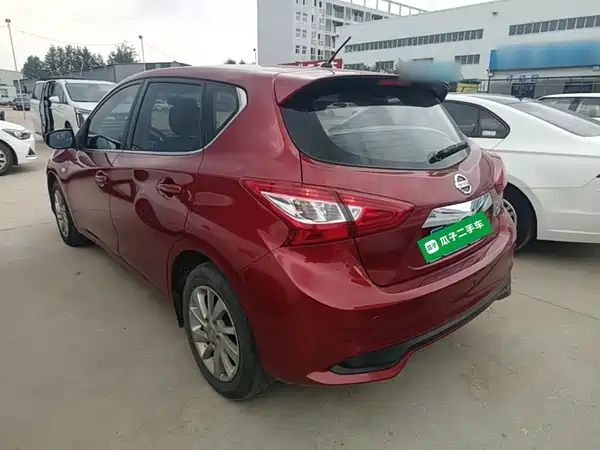 Nissan Tiida 2016