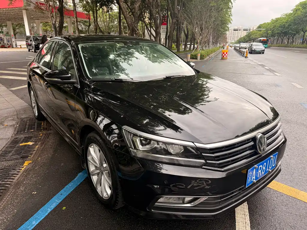 Volkswagen Passat 2018 — фото 3
