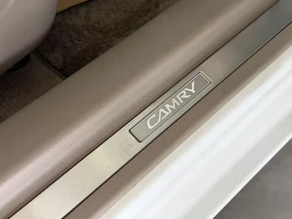 Toyota Camry 2005 — фото 12