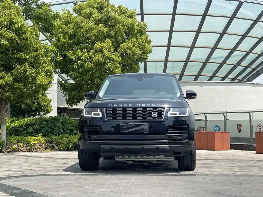 Land Rover Range Rover 2018 — фото 2