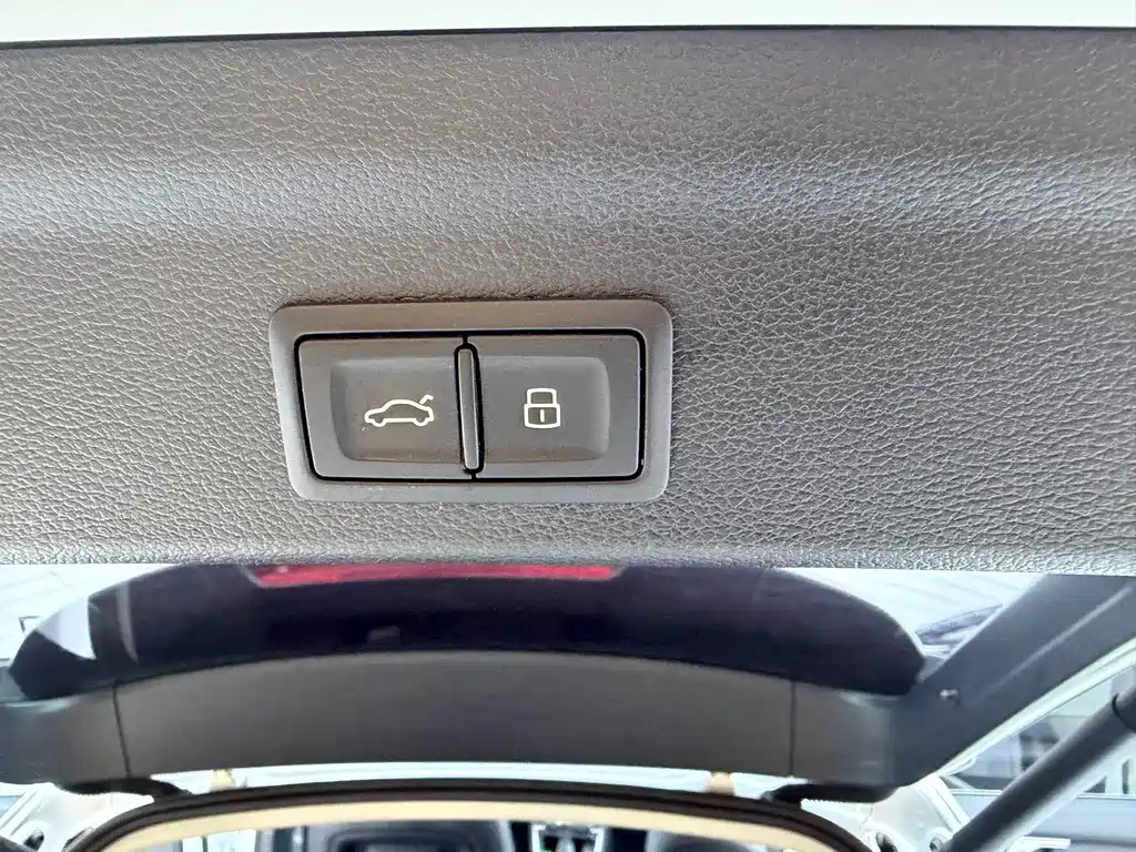 Audi Q3 2023 — фото 20