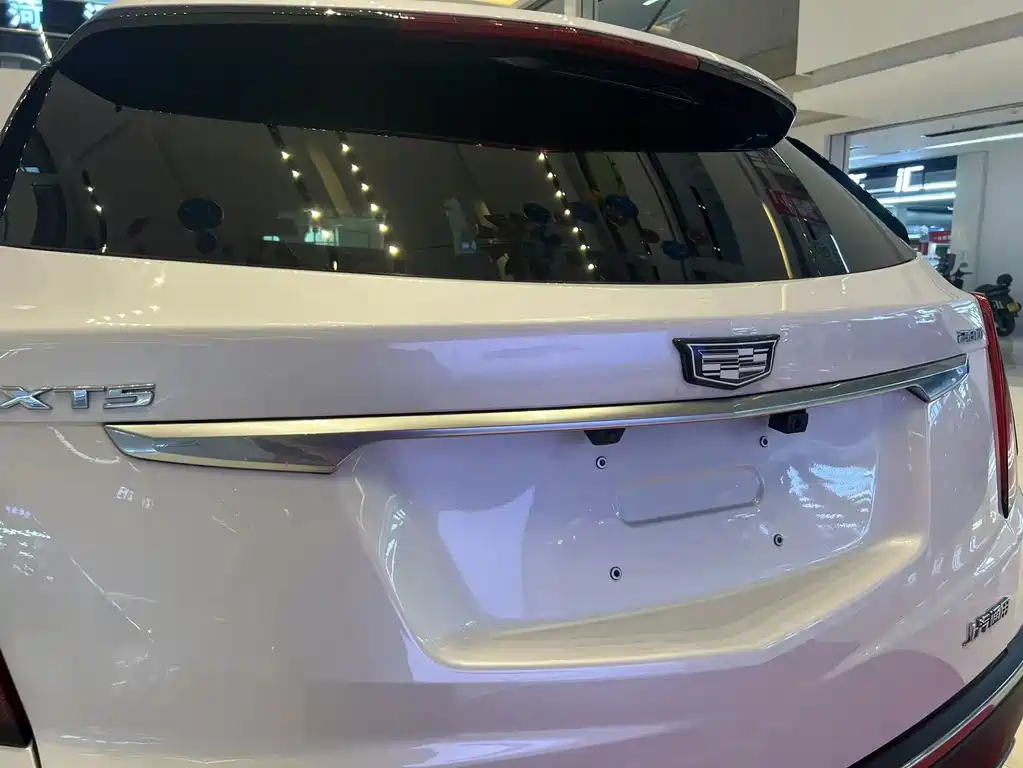 Cadillac XT5 2022 — фото 23