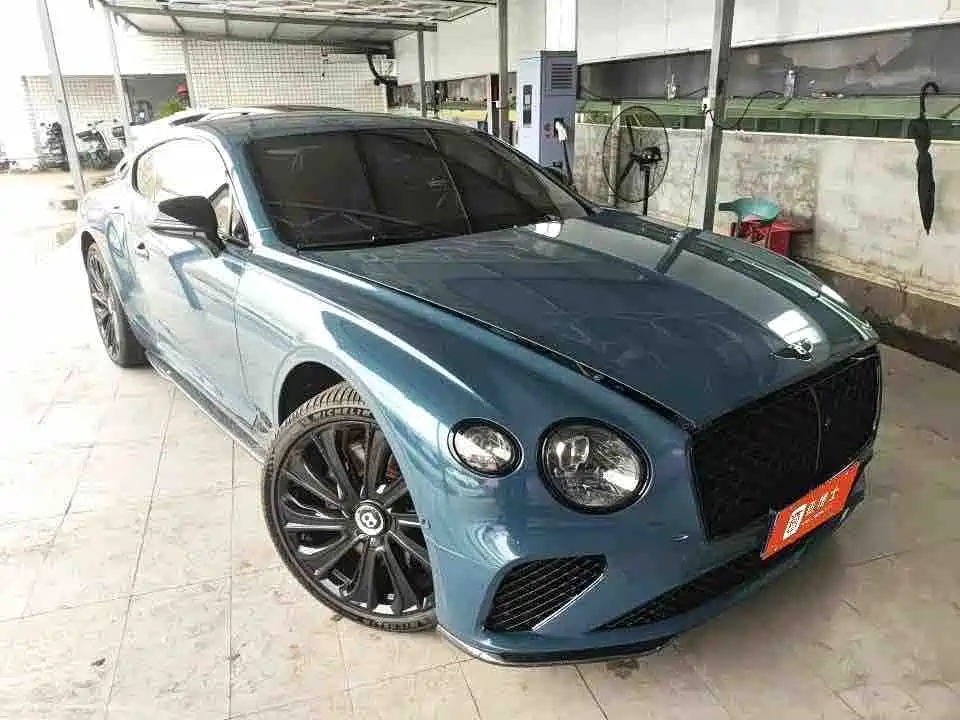 Bentley Continental 2020