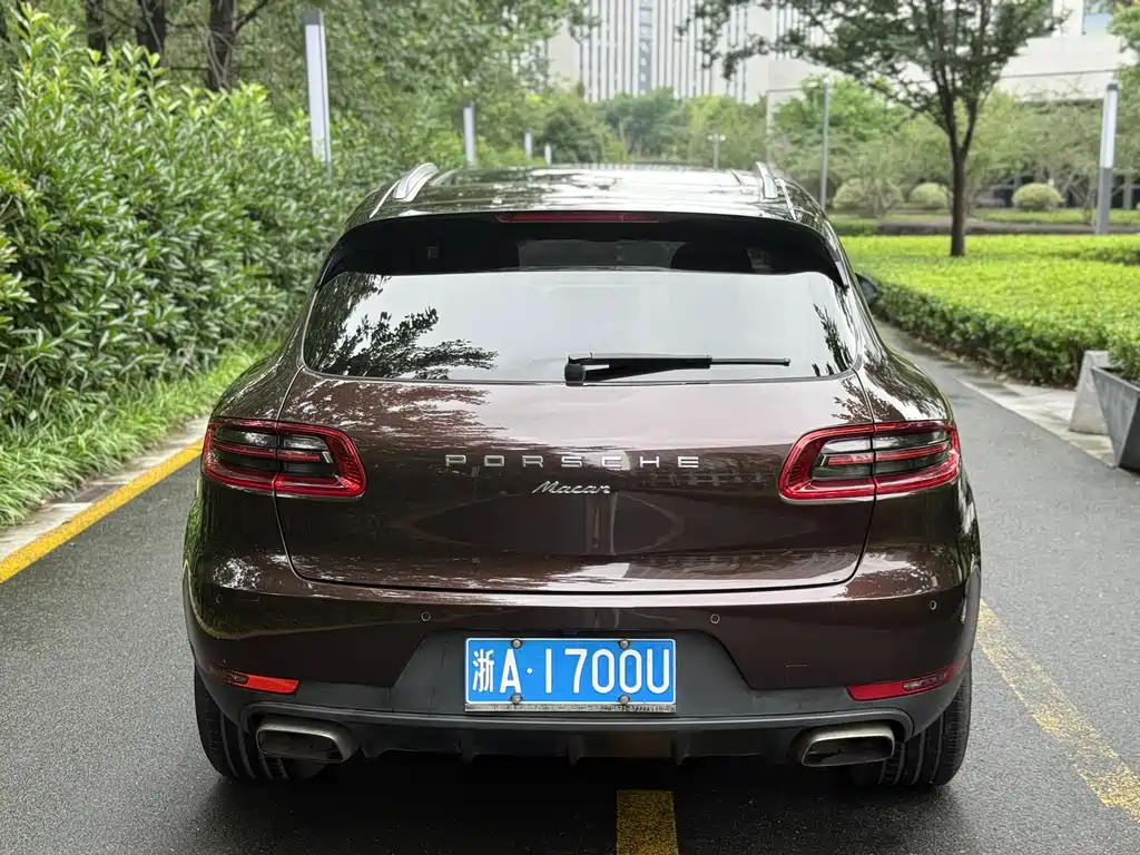 Porsche Macan 2015