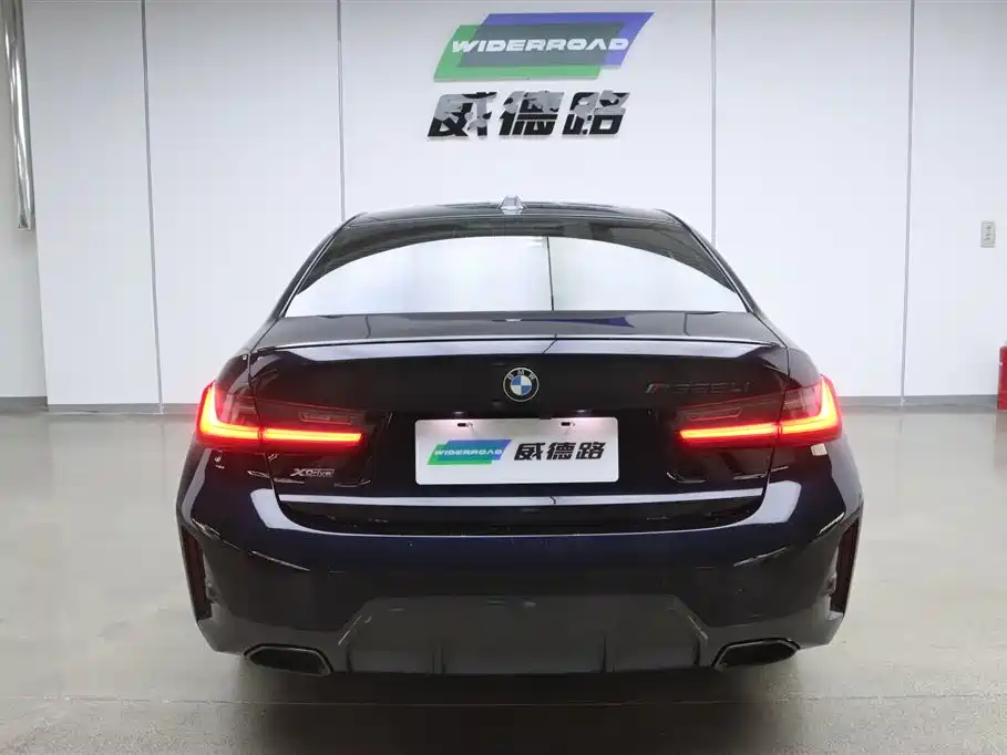 BMW 3 Series 2024