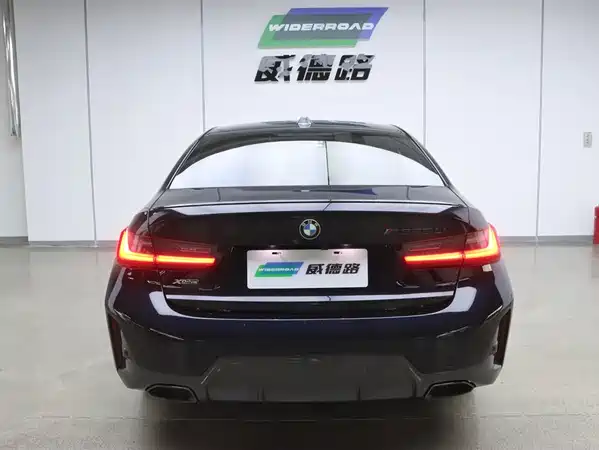 BMW 3 Series 2024