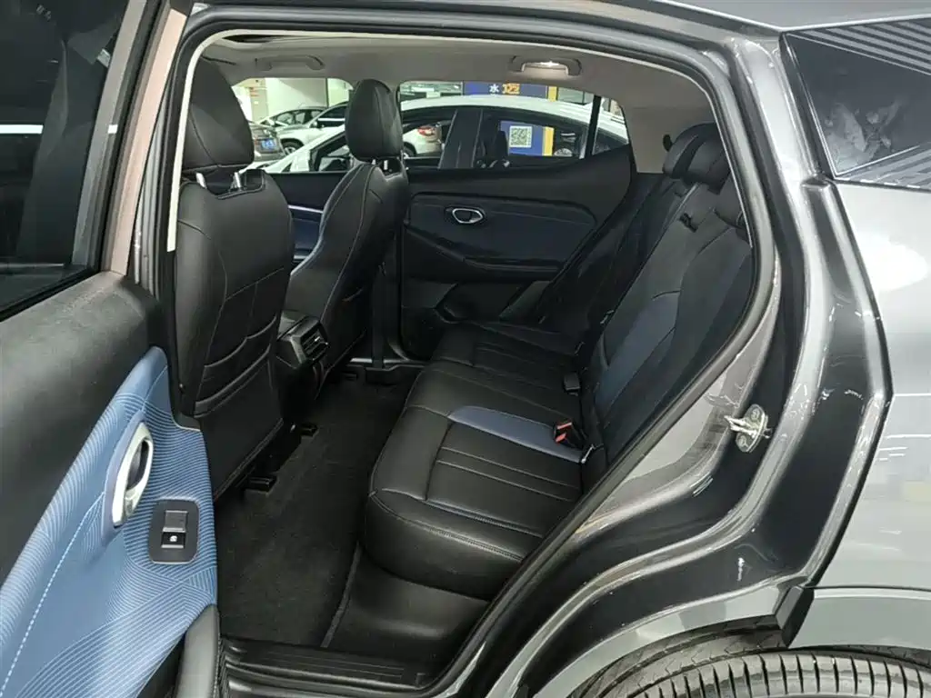 GAC Motor Trumpchi GS3 2023 — фото 17