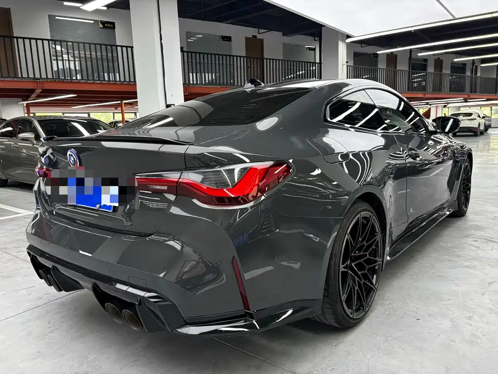 BMW M4 2022 — фото 17