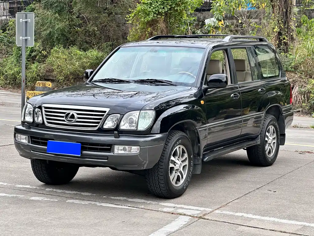 Lexus LX 2007 — фото 1
