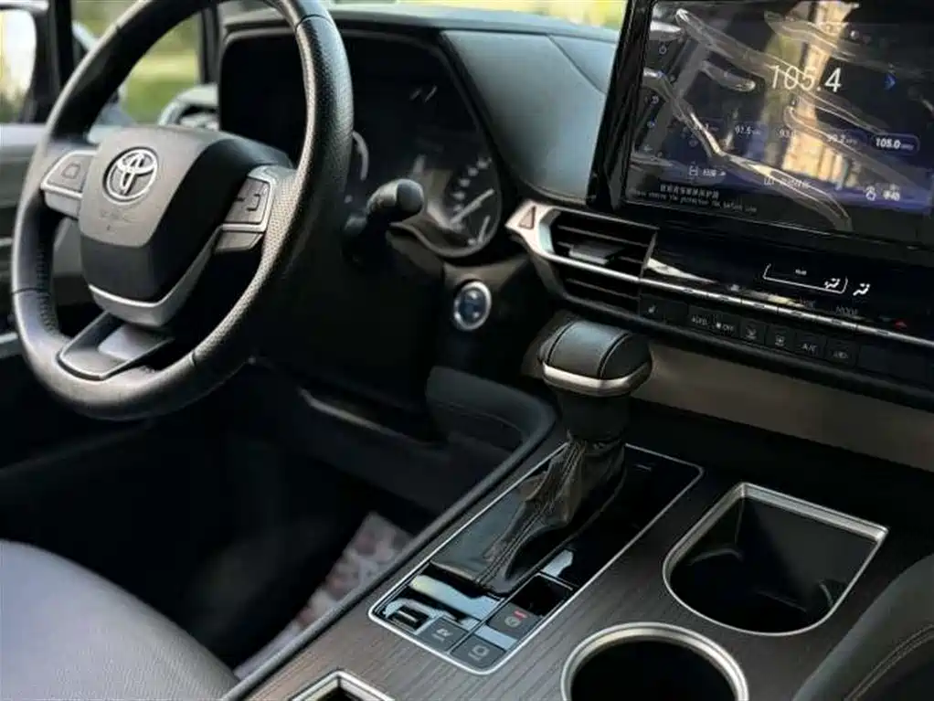 Toyota Sienna 2022