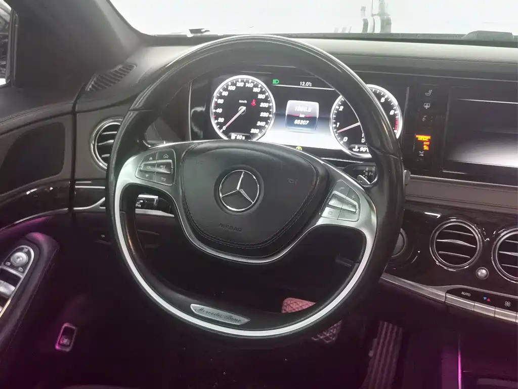 Mercedes-Benz S-Class 2015 — фото 12