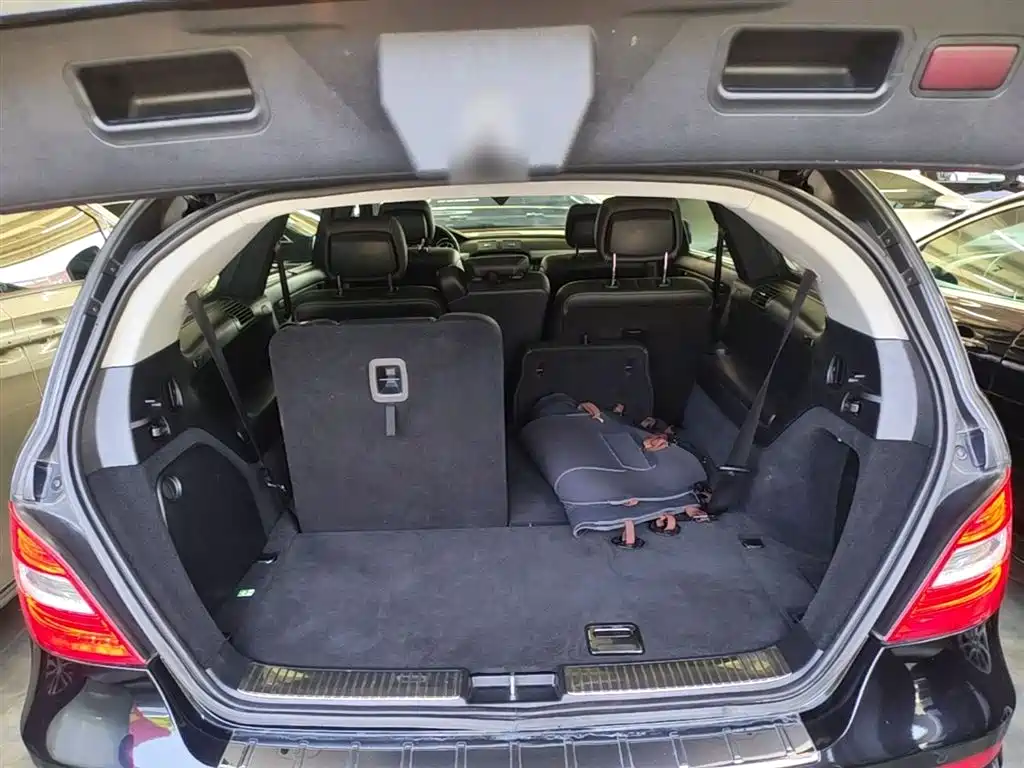 Mercedes-Benz R-Class 2015 — фото 19