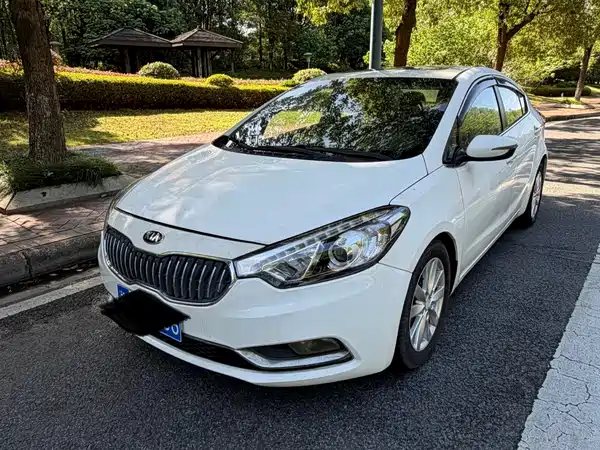 Kia K3 2014