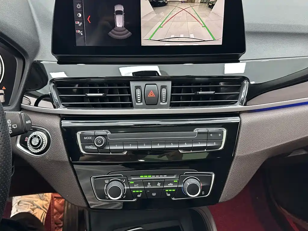 BMW X1 2022 — фото 14