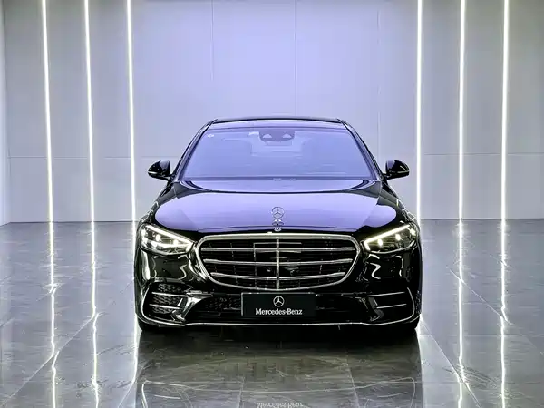 Mercedes-Benz S-Class 2022