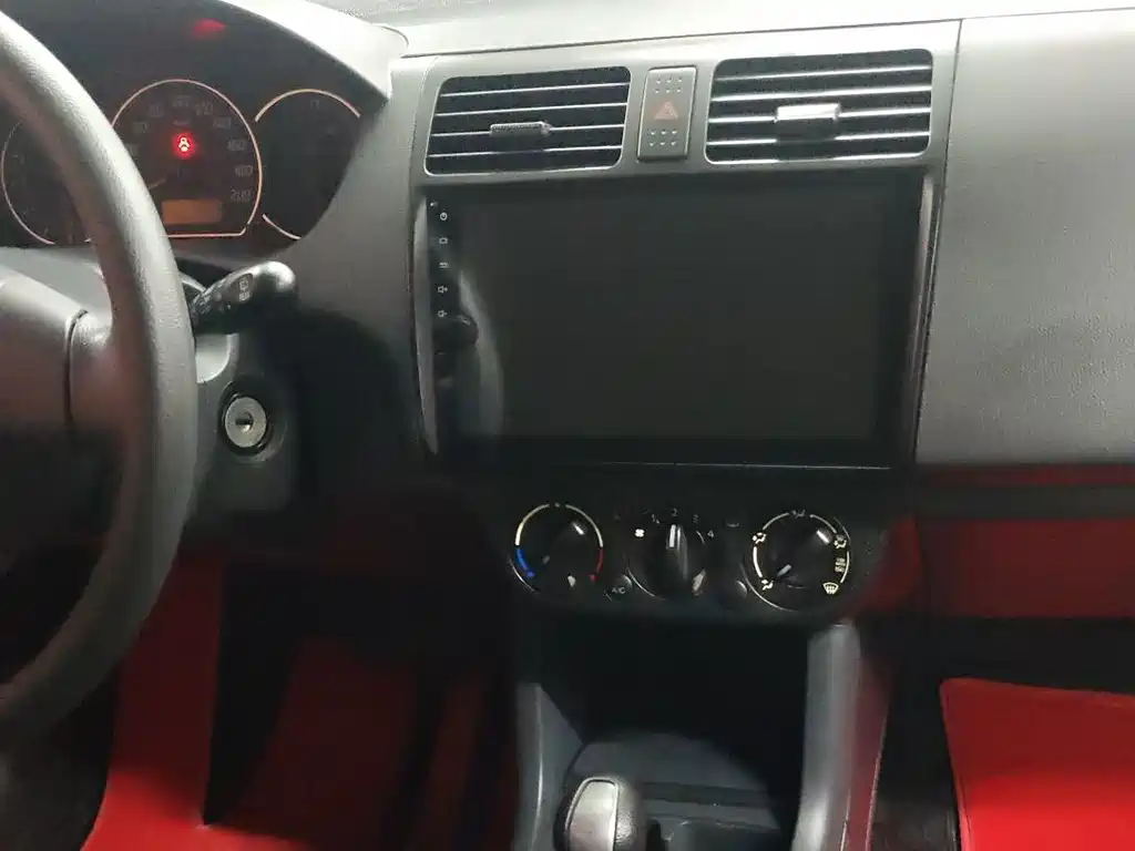 Suzuki Swift 2017 — фото 15