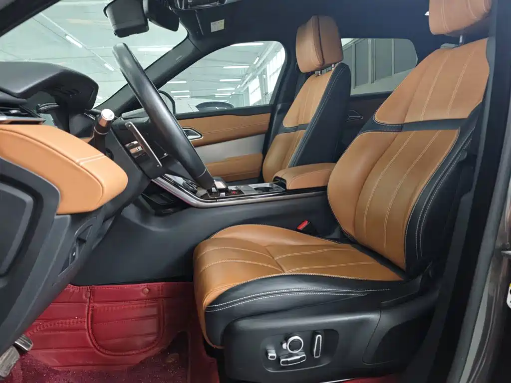 Land Rover Range Rover Velar 2022 — фото 14