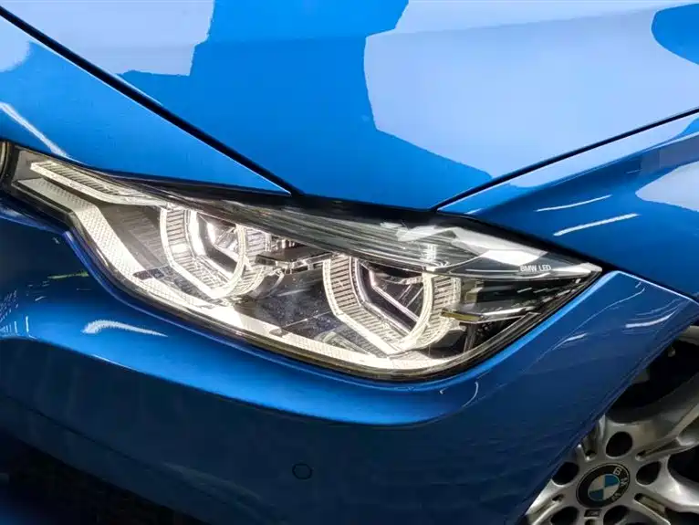 BMW 3 Series 2019