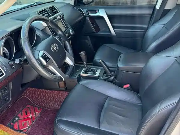 Toyota Prado 2017
