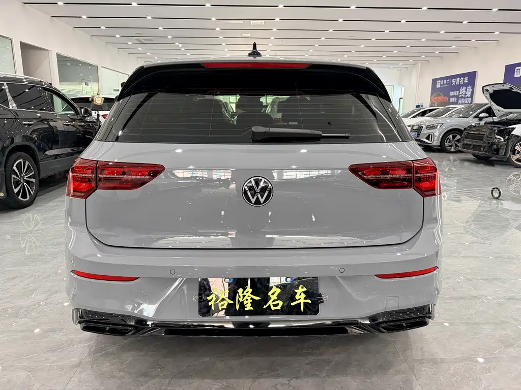 Volkswagen Golf 2022