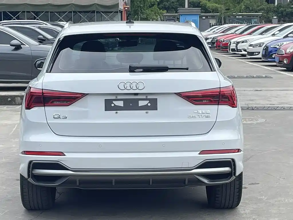 Audi Q3 2023