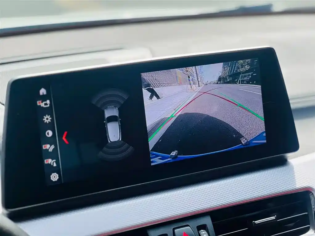 BMW X2 2020 — фото 14