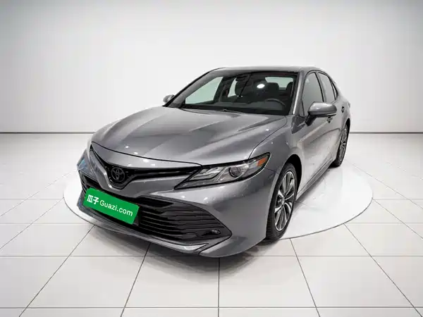 Toyota Camry 2019