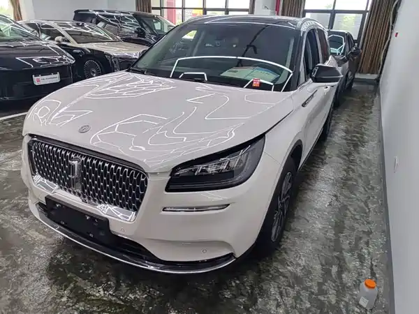 Lincoln Corsair 2023