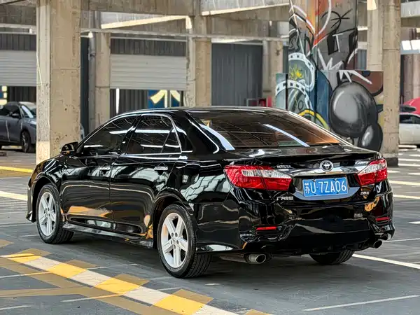 Toyota Camry 2013