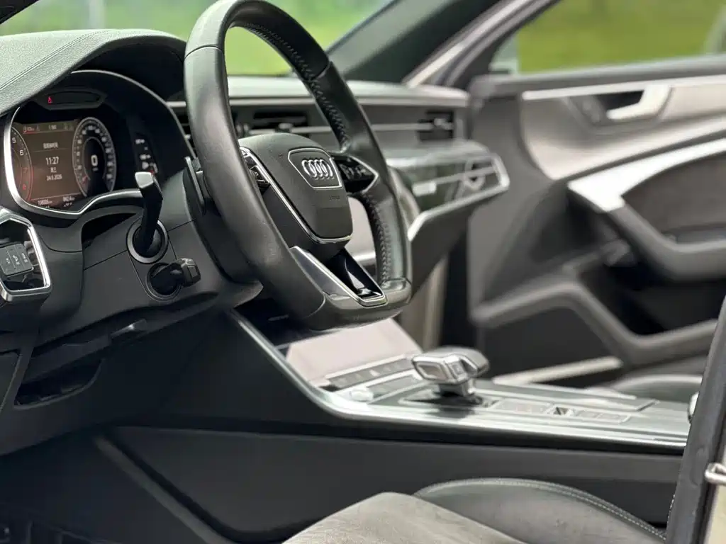 Audi A6L 2019