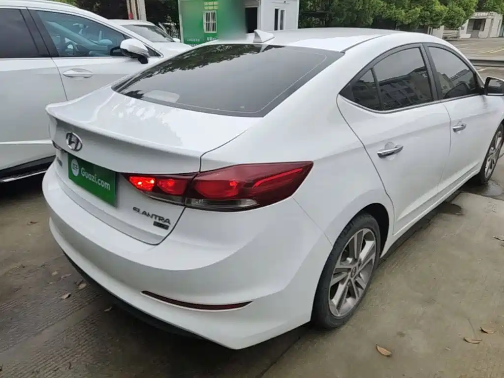 Hyundai Celesta 2016 — фото 5