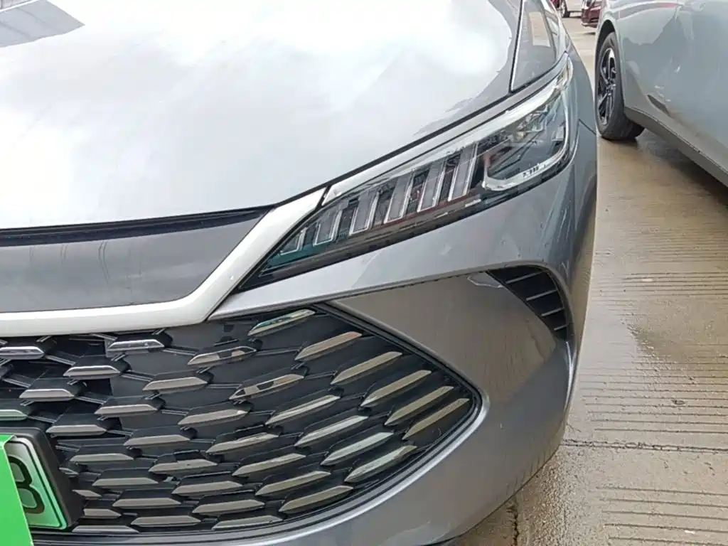 BYD Qin PLUS 2025 — фото 24