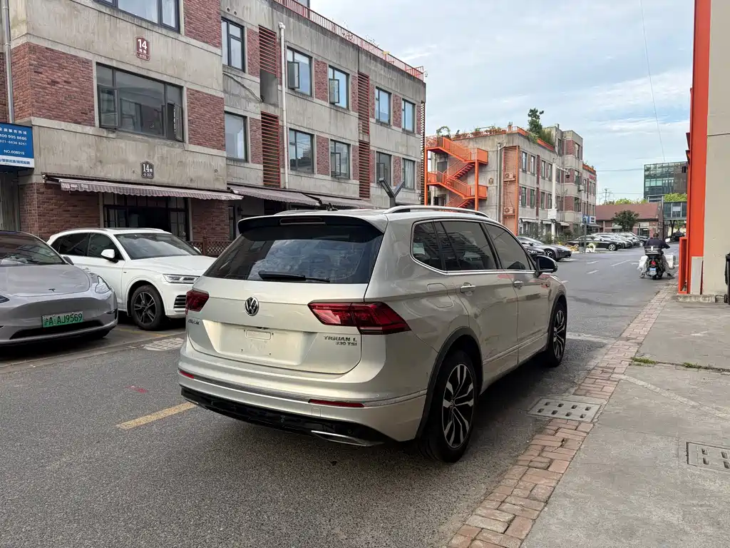Volkswagen Tiguan L 2019 — фото 7