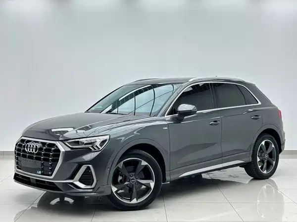 Audi Q3 2022