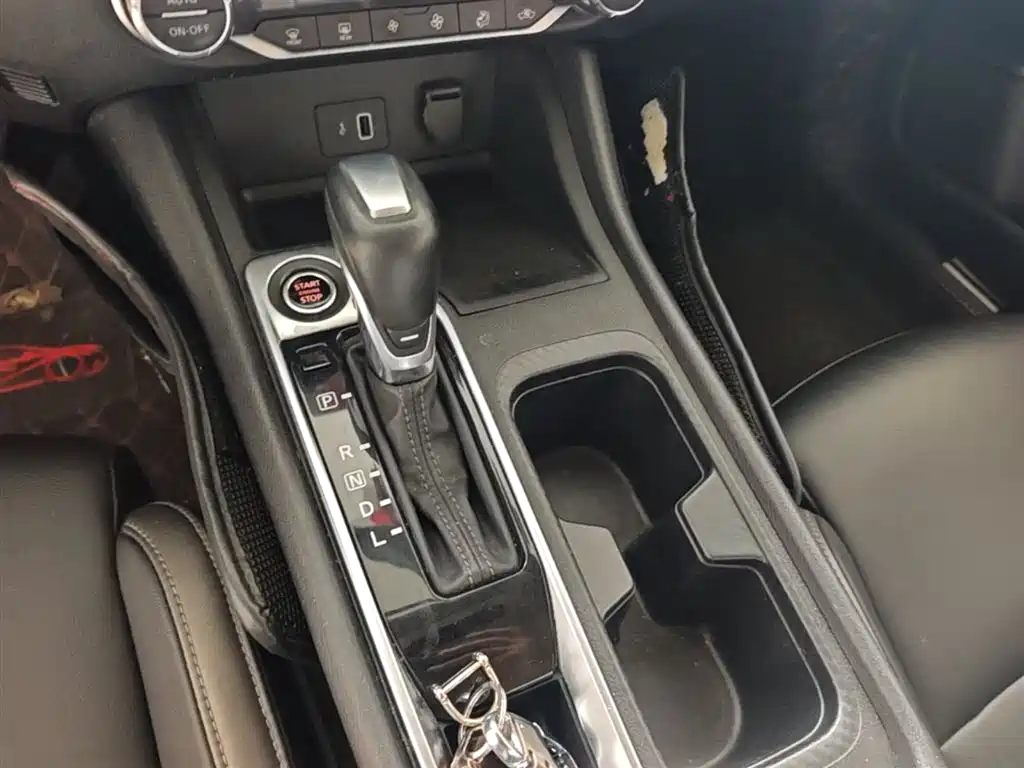 Nissan Sylphy 2020 — фото 14