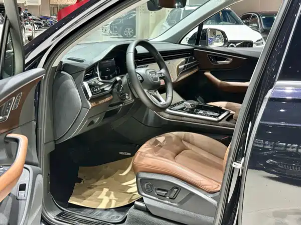 Audi Q7 2022