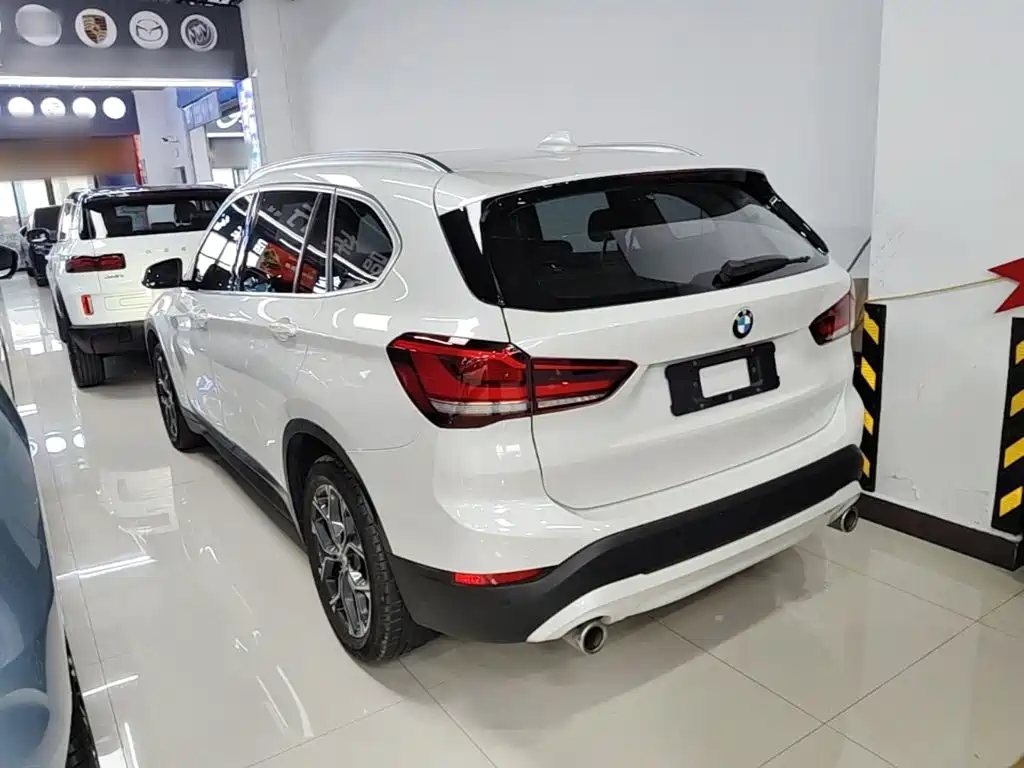 BMW X1 2021