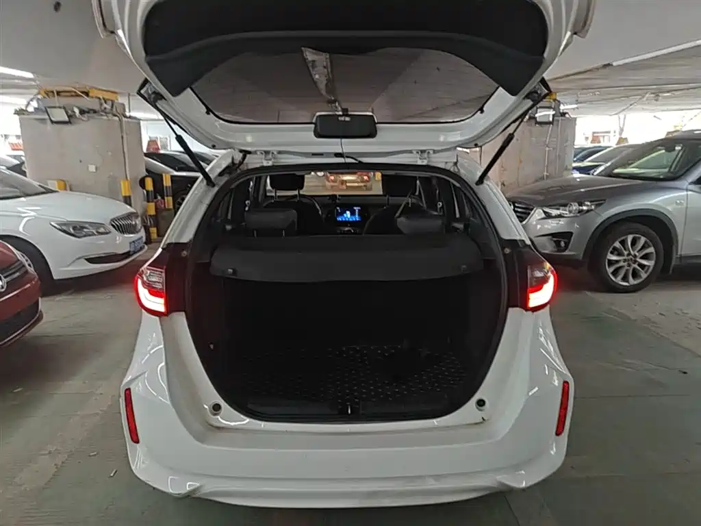 Honda Fit 2021 — фото 19