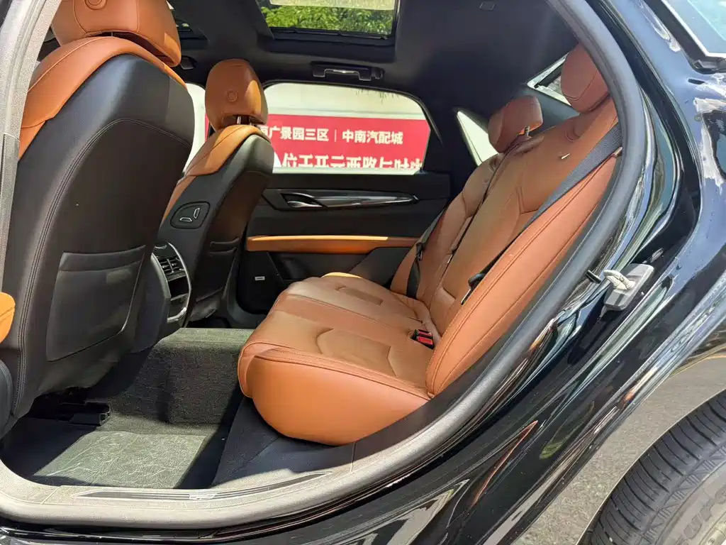 Cadillac CT6 2021 — фото 13