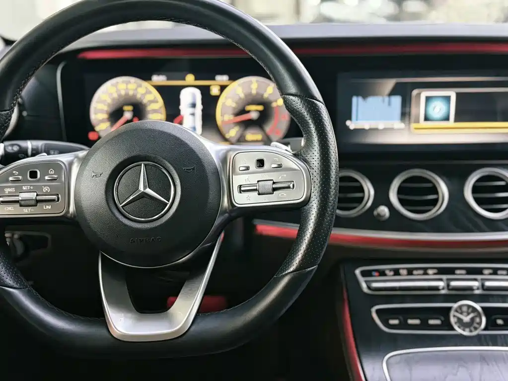 Mercedes-Benz E-Class 2019 — фото 7
