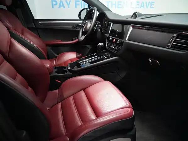 Porsche Macan 2023