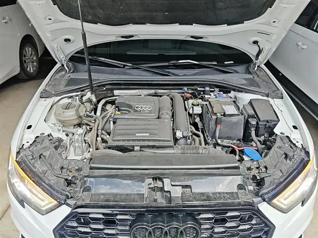 Audi A3 2019 — фото 20