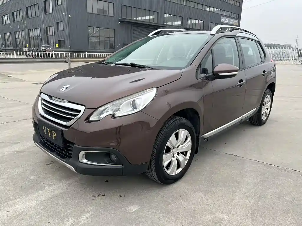 Peugeot 2008 2015 — фото 1