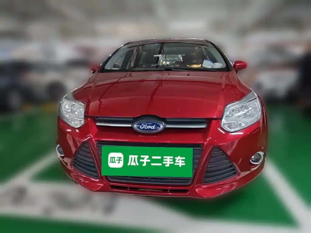 Ford Focus 2016 — фото 24