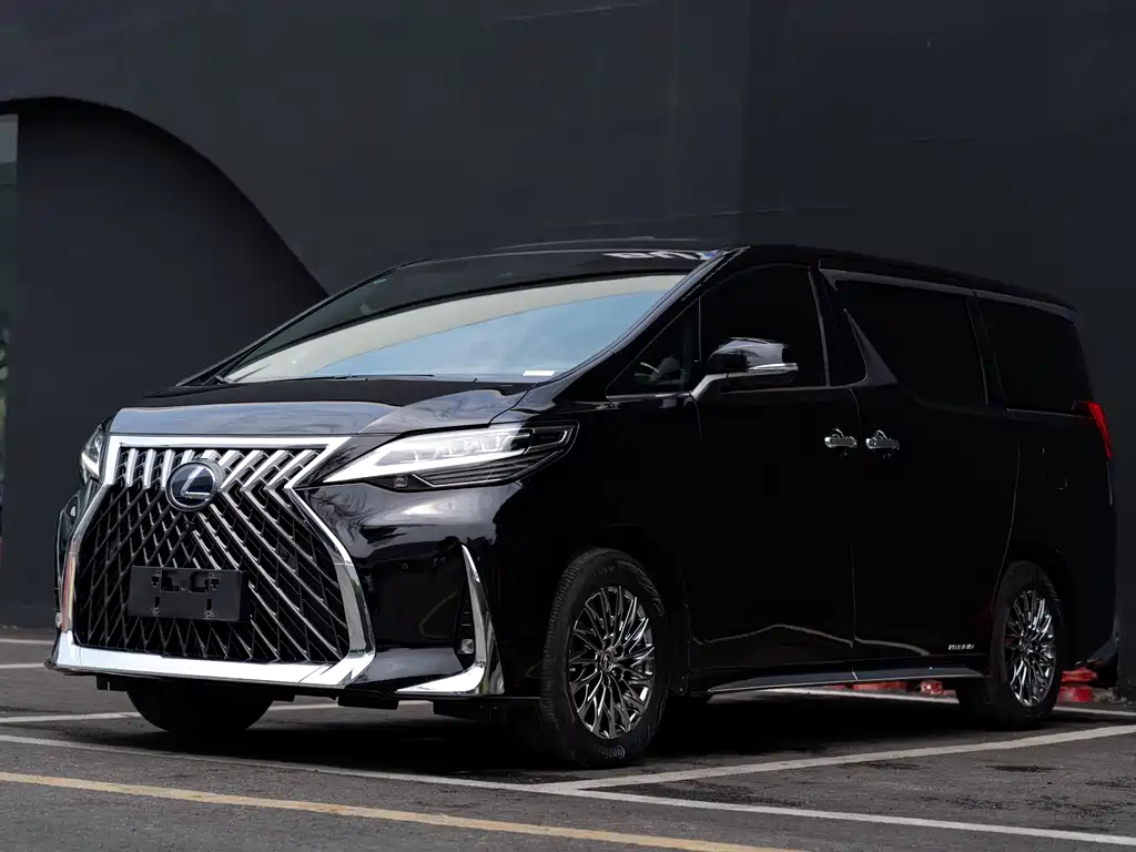 Lexus LM 2023 — фото 2