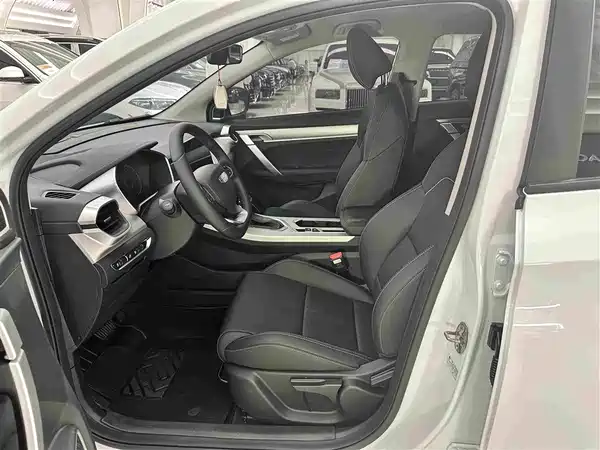 Geely Binyue 2025