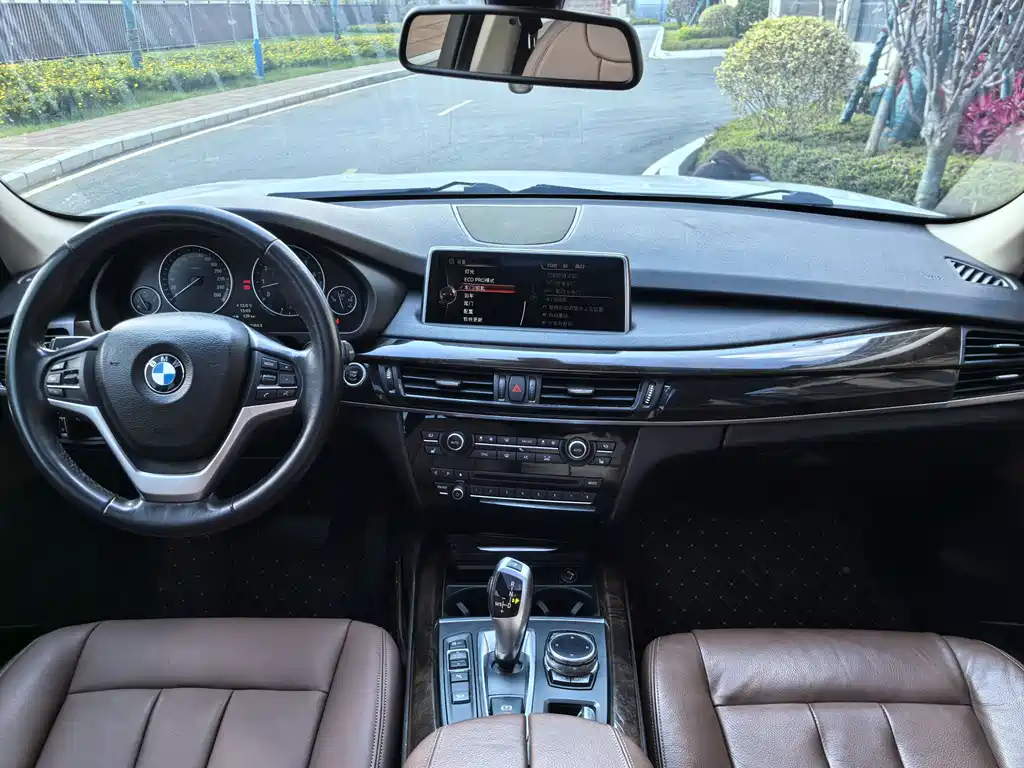 BMW X5 2014 — фото 12