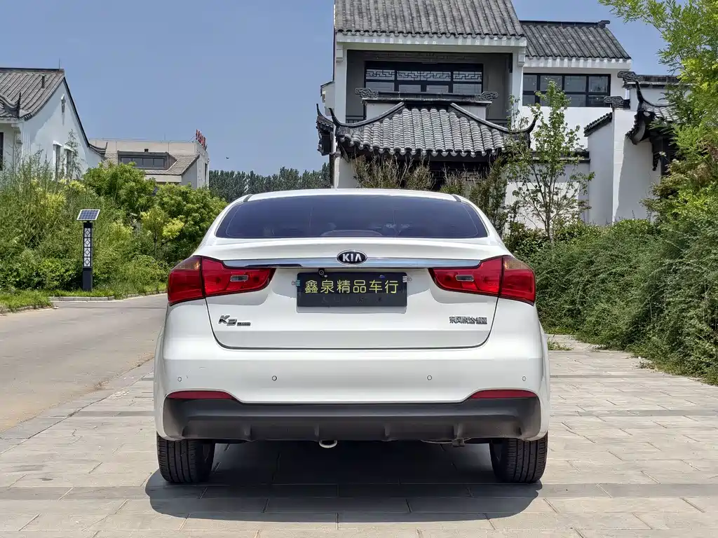Kia K3 2015