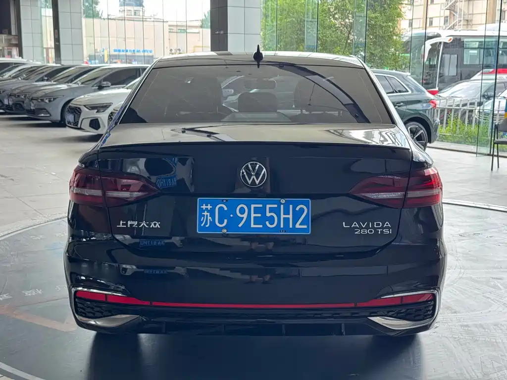 Volkswagen Lavida 2022