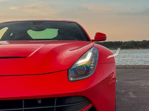Ferrari F12berlinetta 2013